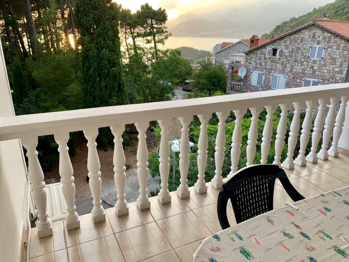 Апартаменти Apartman Drago Sveti Stefan Будва Екстер'єр фото